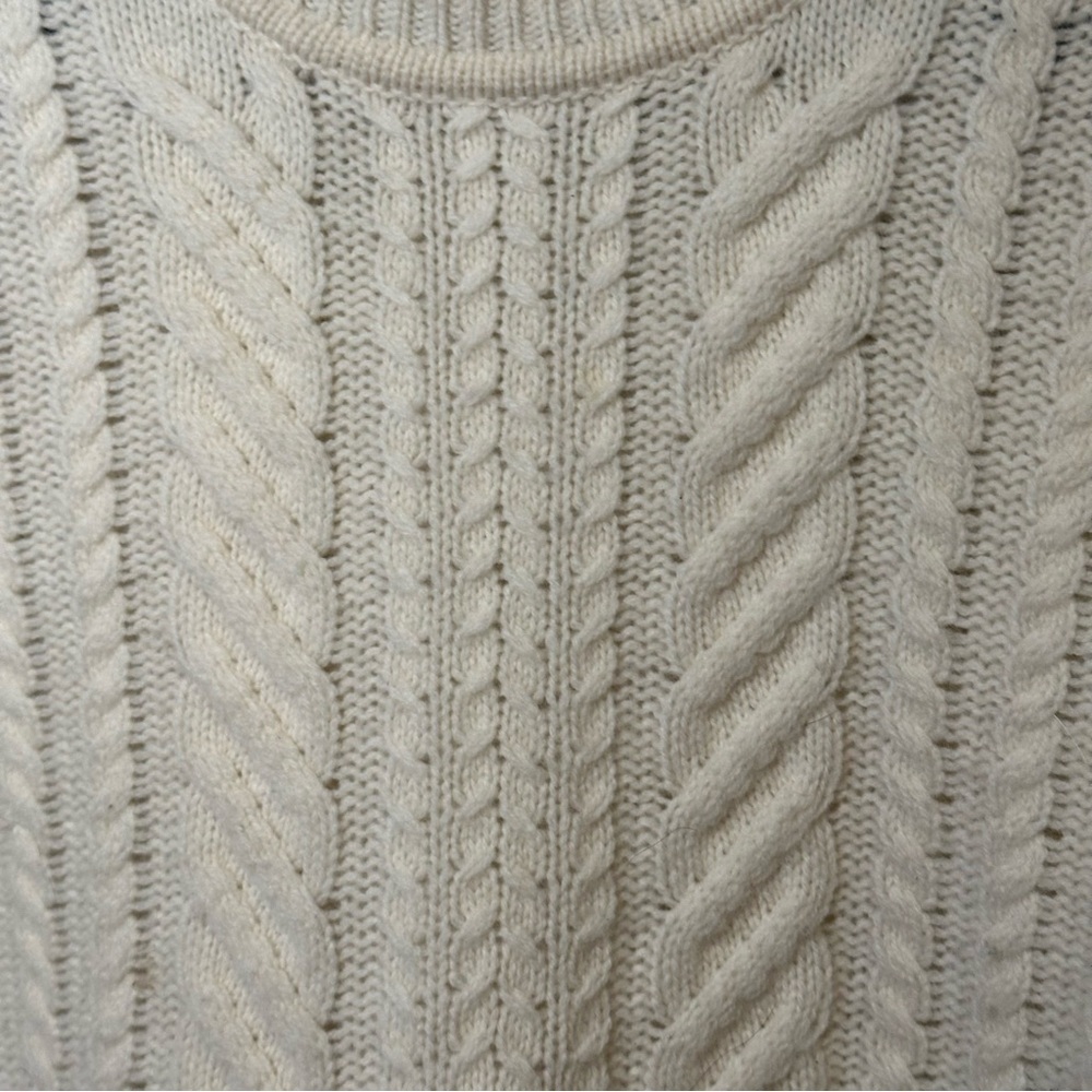 J CREW Size M Cream Wool Cable Knit Pullover Sweater w/ Shoulder Buttons - Picture 2 of 6